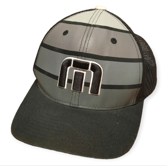 Travis Mathew Men's Golf Stripe Hat Cap Snapback - Picture 1 of 4